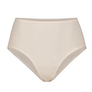 Women SKIMS Ft Everybody Full Brief In Sand Size Extra Small